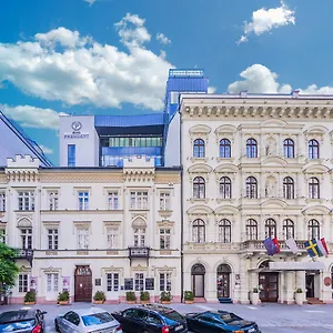 Otel President