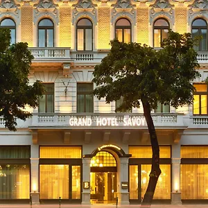 Hotel Est Grand Savoy